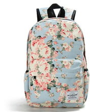 Load image into Gallery viewer, Classic Floral Printed Backpack