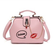 Load image into Gallery viewer, Lipstick Printed Women Shoulder