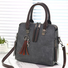 Load image into Gallery viewer, Vintage Leather Shoulder Bag